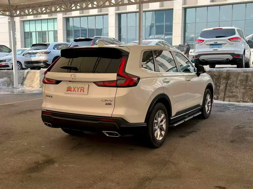 Honda CR-V Honda CR-V 2023 240TURBO CVT 2WD 5-seater version 2023 — миниатюра 5