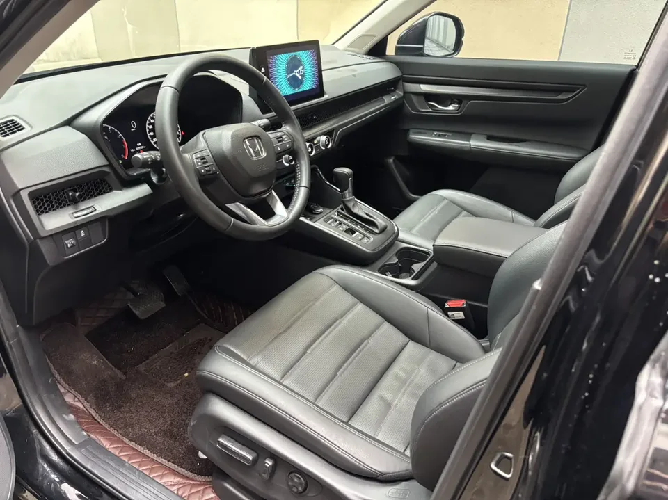 Honda CR-V Honda CR-V 2024 240TURBO CVT 2WD 5-seater version 2024 — миниатюра 3