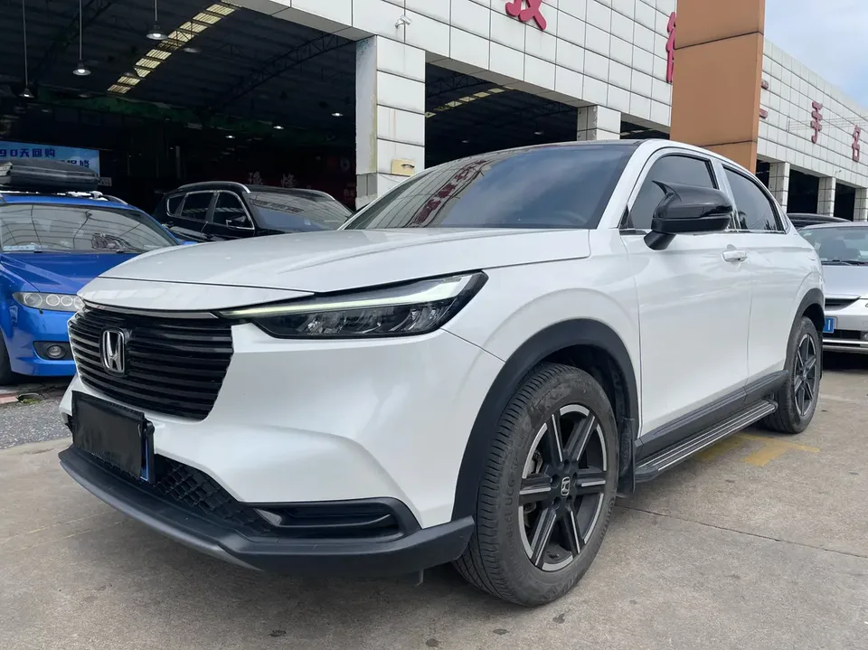 Honda VEZEL 1.5L CVT technology version 2023 — фото 1, купить с доставкой в Москву