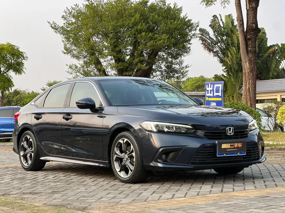 Honda CIVIC 2022 Civic 240TURBO CVT Power Control Edition 2022 — миниатюра 3