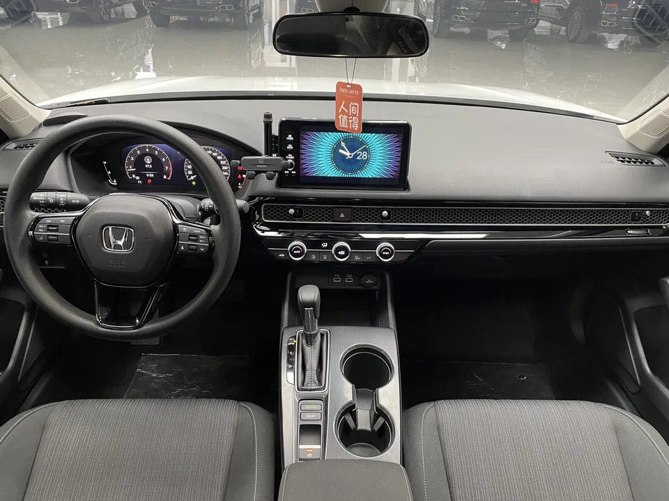 Honda CIVIC Civic 2022 Civic 240TURBO CVT Dynamic C-position Customer Special Edition 2024 — thumbnail 4