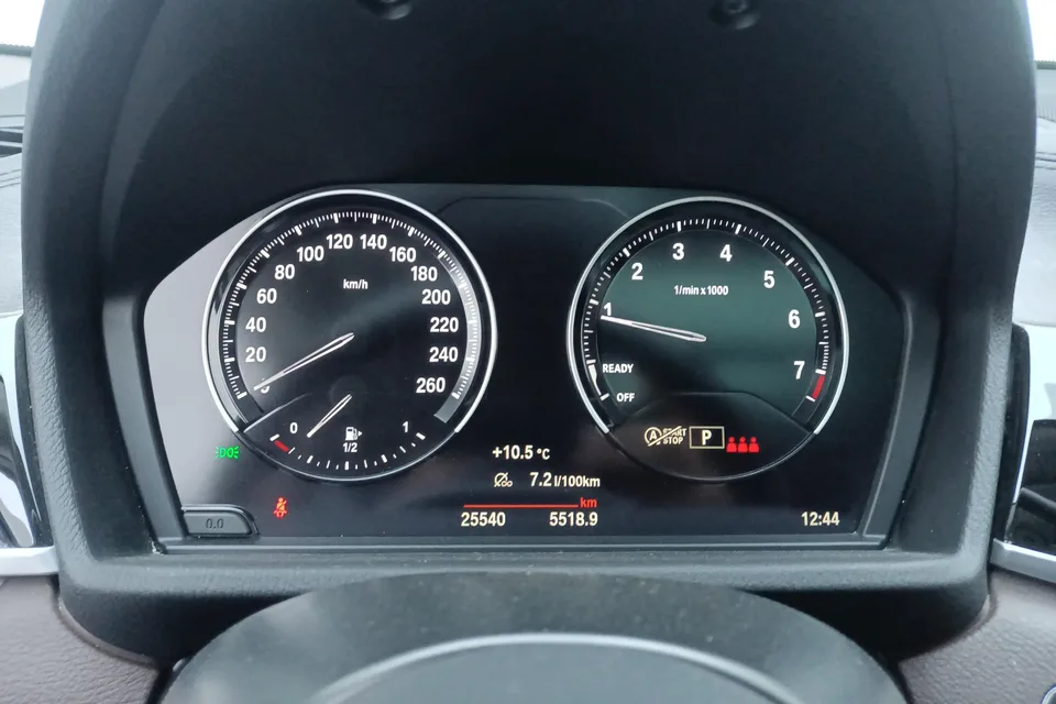 BMW X2 BMW X2 2023 sDrive25i M Sport Night Edition 2024 — миниатюра 4