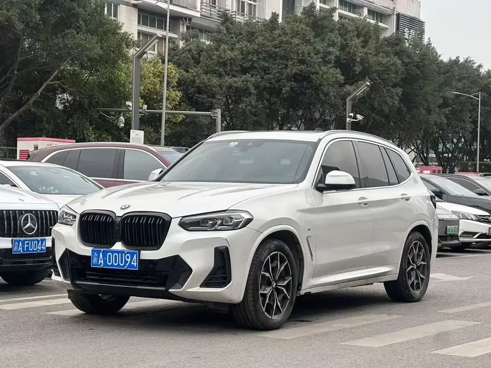 BMW X3 BMW X3 2022 xDrive25i M Sport Package 2022 — фото 1, купить с доставкой в Москву