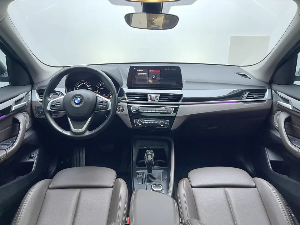BMW X1 BMW X1 2022 sDrive20Li Fashion Edition 2022 — миниатюра 3
