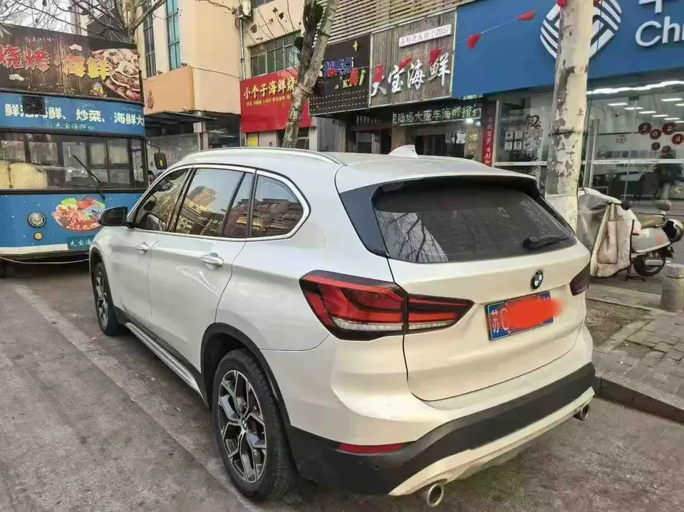 BMW X1 BMW X1 2022 sDrive20Li Fashion Edition 2022 — миниатюра 5