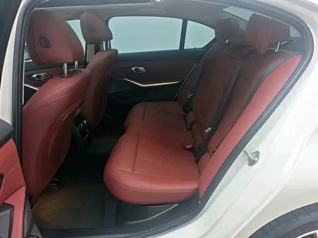 BMW 3 Series BMW 3 Series 2023 320Li M Sport Package 2023 — миниатюра 4