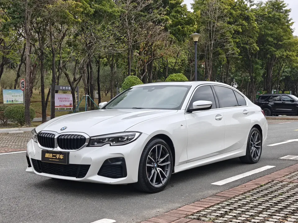 BMW 3 Series 2022