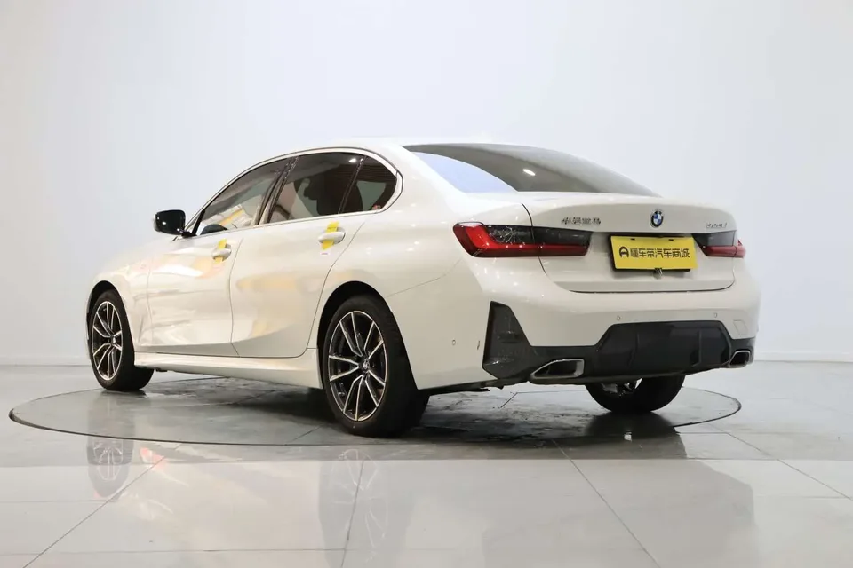 BMW 3 Series BMW 3 Series 2023 325Li M Sport Package 2024 — thumbnail 2