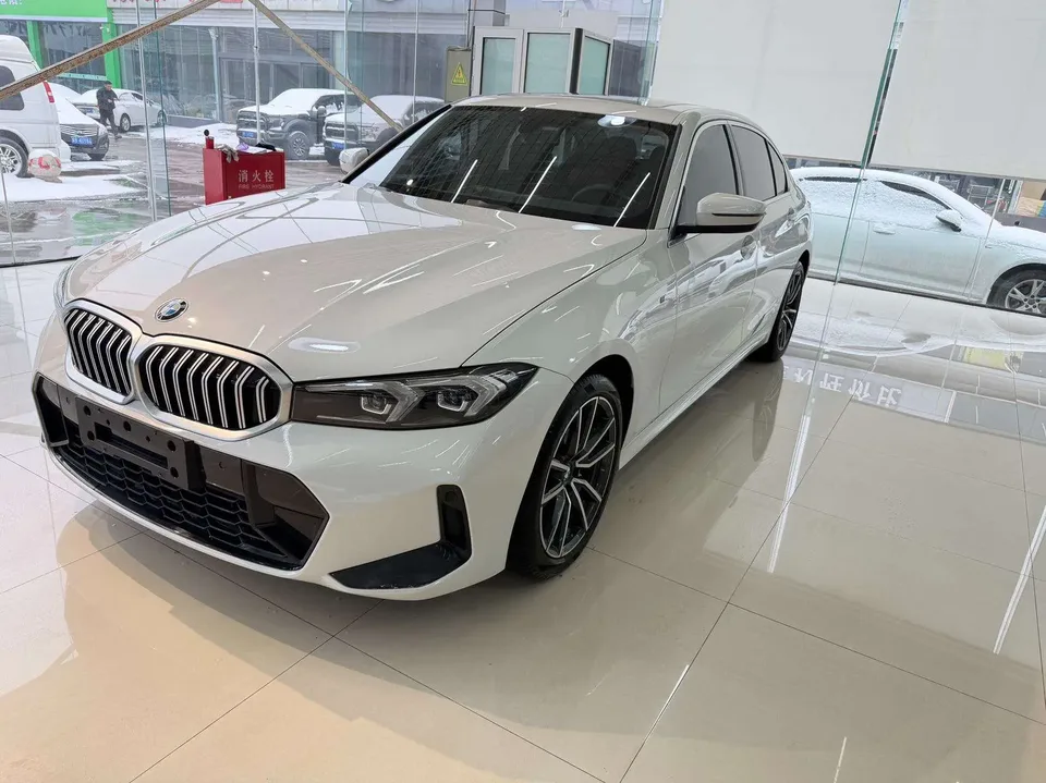 BMW 3 Series 2022