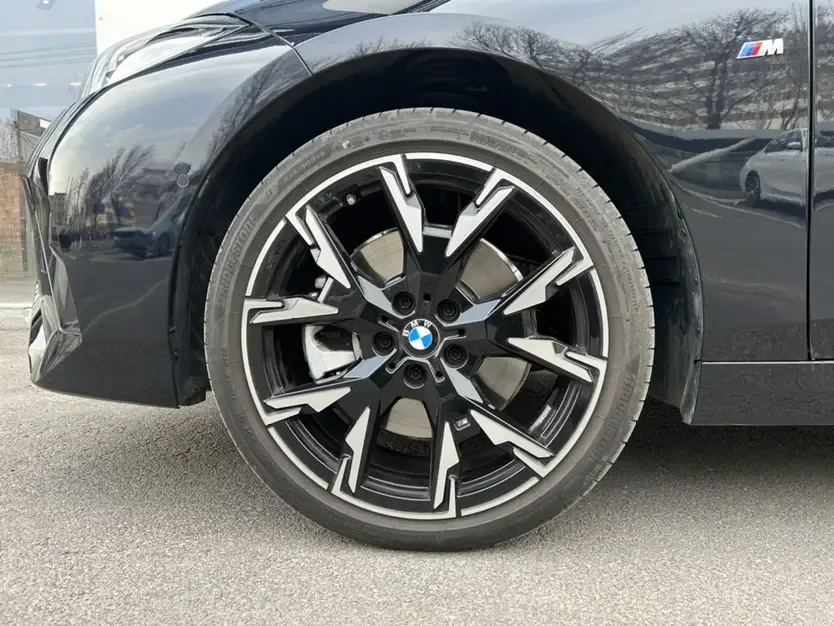 BMW 2 Series 2 Series 2025 225L M Sport Night Edition 2025 — thumbnail 2