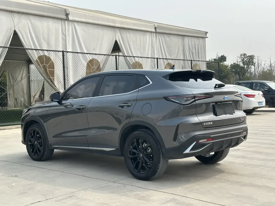 Oshan Changan Auchan X5 PLUS Changan Auchan X5 PLUS 2023 1.5T DCT Zhiqu AI Edition 2023 — миниатюра 4