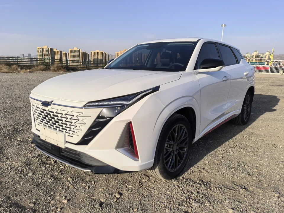 Oshan Changan Auchan Z6 2023