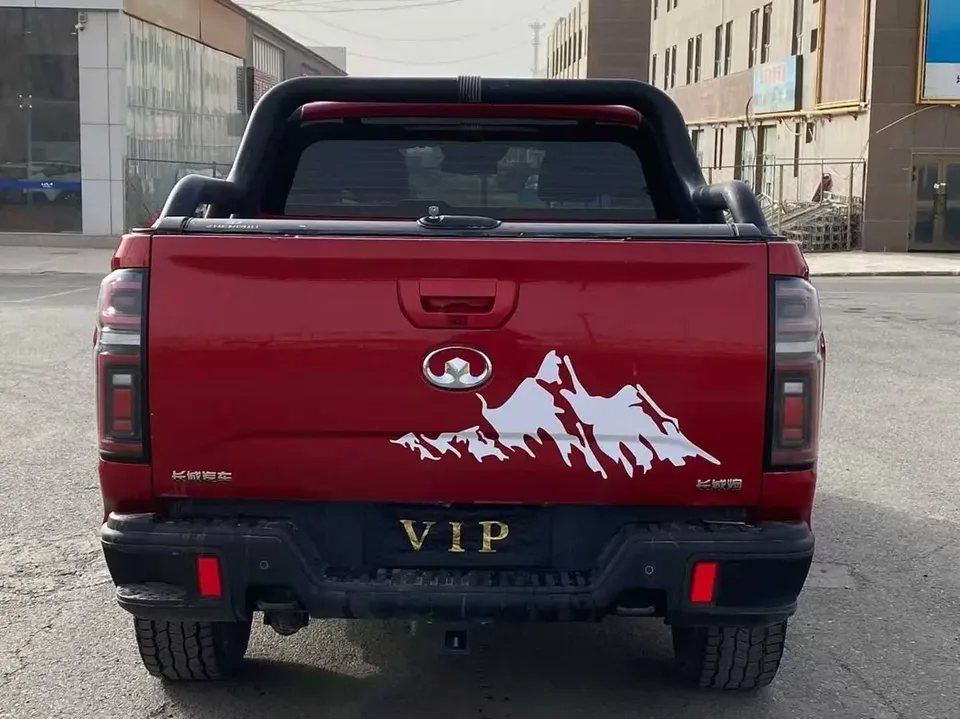 Great Wall gun off-road version 2.0T diesel automatic four-wheel drive advanced version GW4D20M 2023 — миниатюра 2