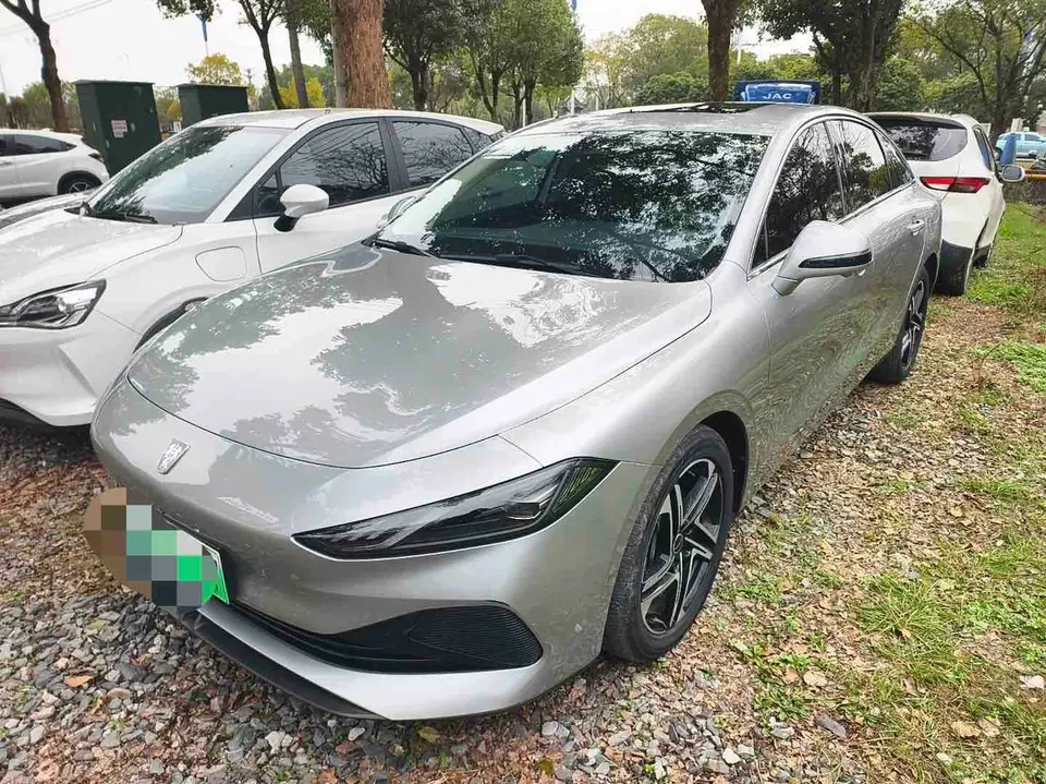 Roewe D7 DMH 2023
