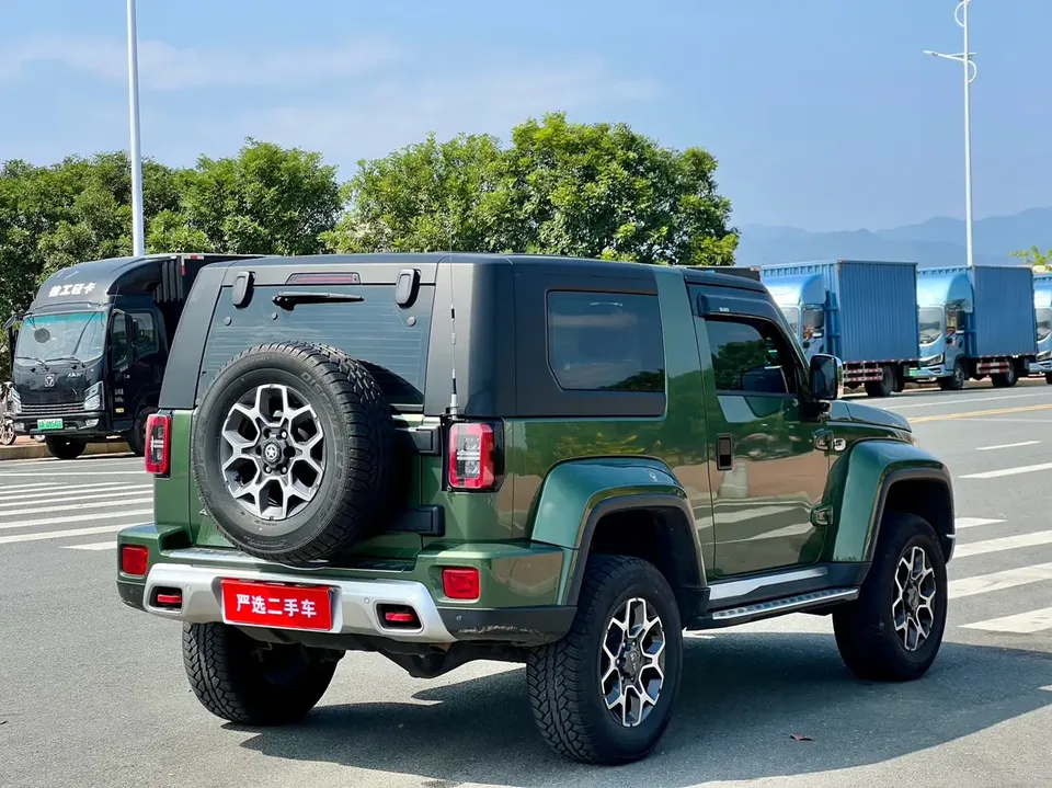 BAIC Beijing Off-road BJ40 2.0T Automatic Four-wheel Drive Tribute to 2020 Edition Knight Type 2023 — миниатюра 2
