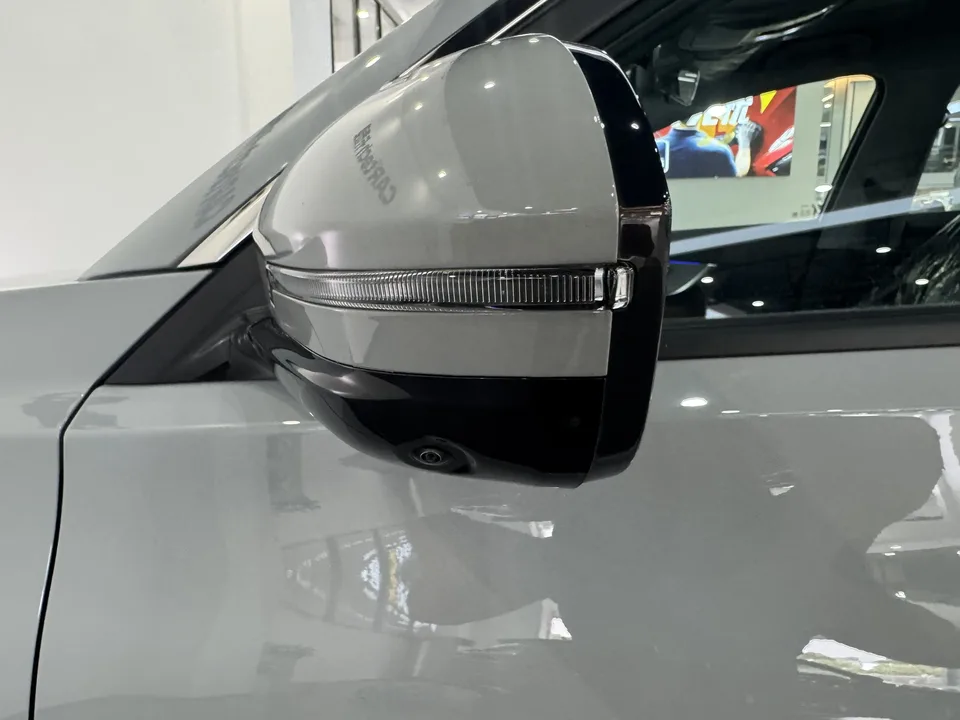 Chery Tiggo 8 PRO PHEV Champion Edition 1.5T DHT 100km Premium Edition 2025 — миниатюра 4