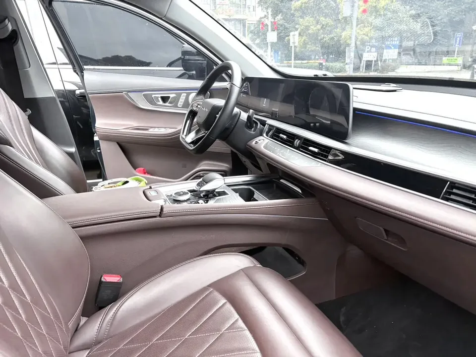 Chery Tiggo 8 Pro Tiggo 8 PRO 2024 Champion Edition 290T Two-wheel drive peak version 7 seats 2023 — миниатюра 3