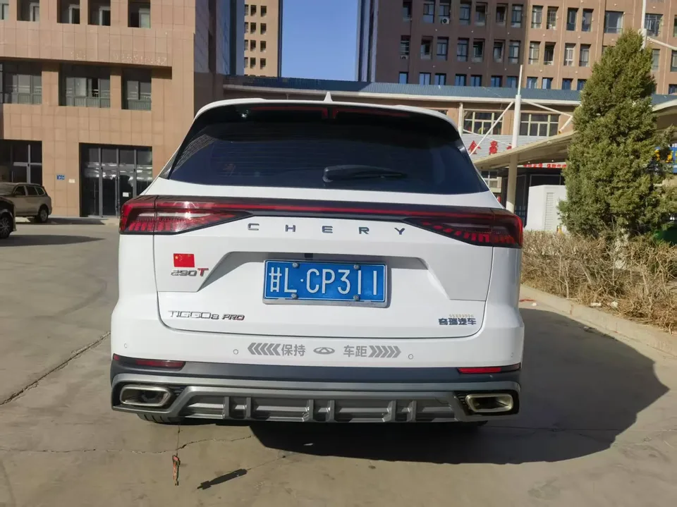 Chery Tiggo 8 Pro 290T two-wheel drive deep space version 5 seats 2023 — миниатюра 4