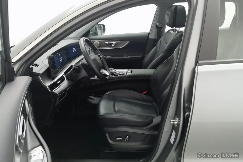 Chery Tiggo 8 PLUS Champion Edition Kunpeng 290TGDI DCT Haoyue Edition 7 Seaters 2024 — миниатюра 5