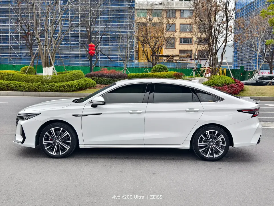 Chery Arrizo 8 1.6TGDI DCT Intelligent 2024 — миниатюра 4