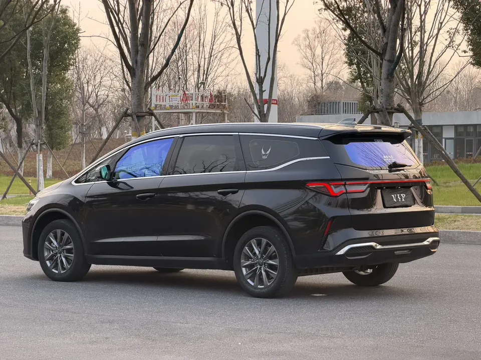 Geely Jiaji Jiaji 2023 Jiaji L 1.5TD DCT Comfort Edition 2023 — миниатюра 4