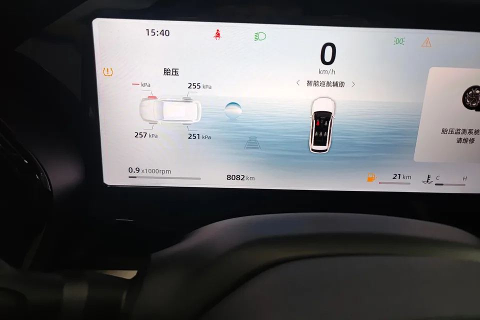 Geely Monjaro Xingyue L 2024 2.0TD High Power Automatic 2WD Yunqi Edition 2025 — миниатюра 4