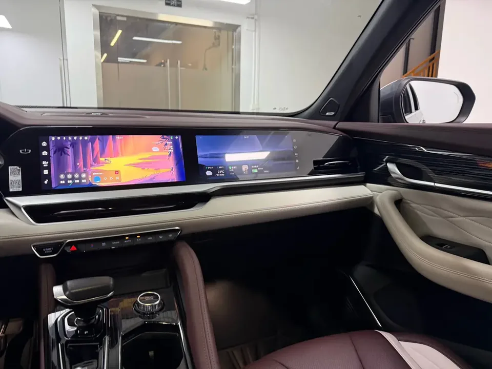 Geely Monjaro 2.0TD DCT EVO 2WD Smart Edition 2023 — миниатюра 3