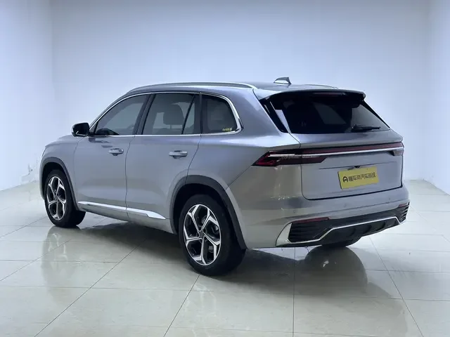 Geely Monjaro 2.0TD DCT EVO 2WD Premium Edition 2023 — миниатюра 2