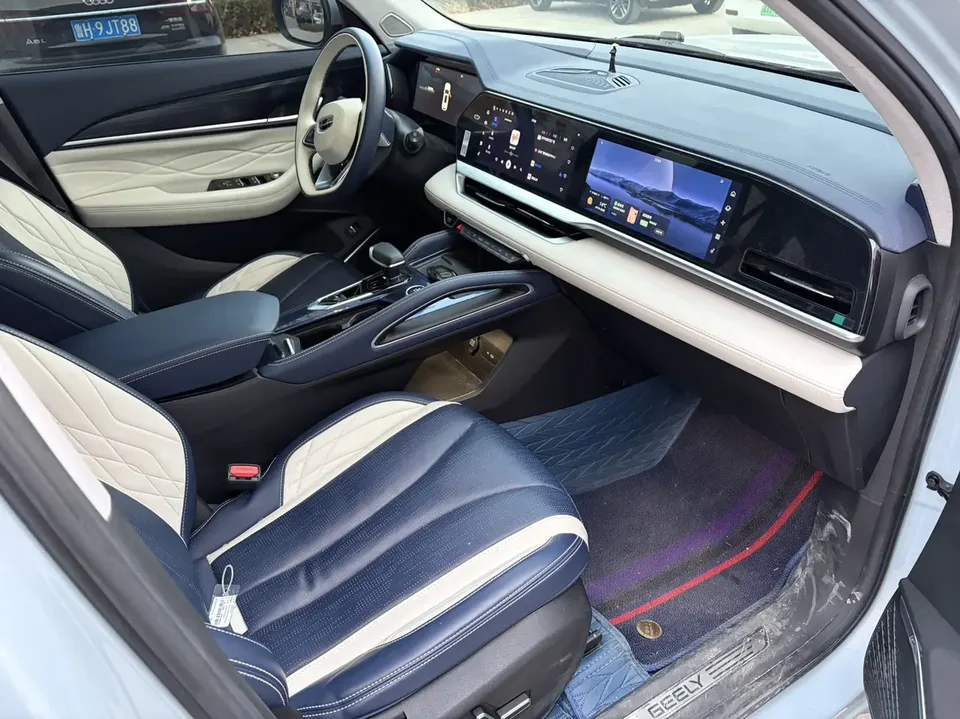Geely Monjaro 1.5T Thor HiF Hybrid Edition Super Fast 2023 — миниатюра 4