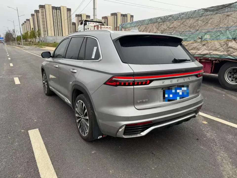 Geely Monjaro Xingyue L 2025 2.0TD High Power Automatic 2WD Dongfang Yao Lanxing Edition 2024 — миниатюра 4