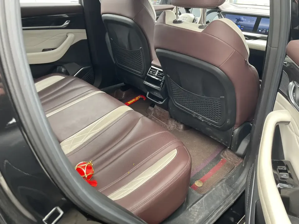 Geely Monjaro Xingyue L 2024 2.0TD High Power Automatic 2WD Yunqi Edition 2024 — миниатюра 4