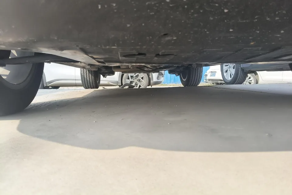 Geely Coolray SX11 Binyue 2024 1.5T DCT Longteng Edition 2025 — миниатюра 2