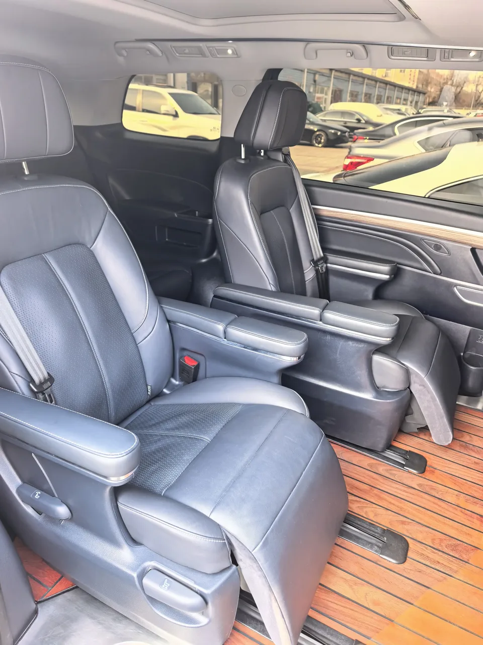 GAC Trumpchi M8 Trumpchi M8 2023 Lingxiu Series 390T Premium Edition 2022 — thumbnail 5