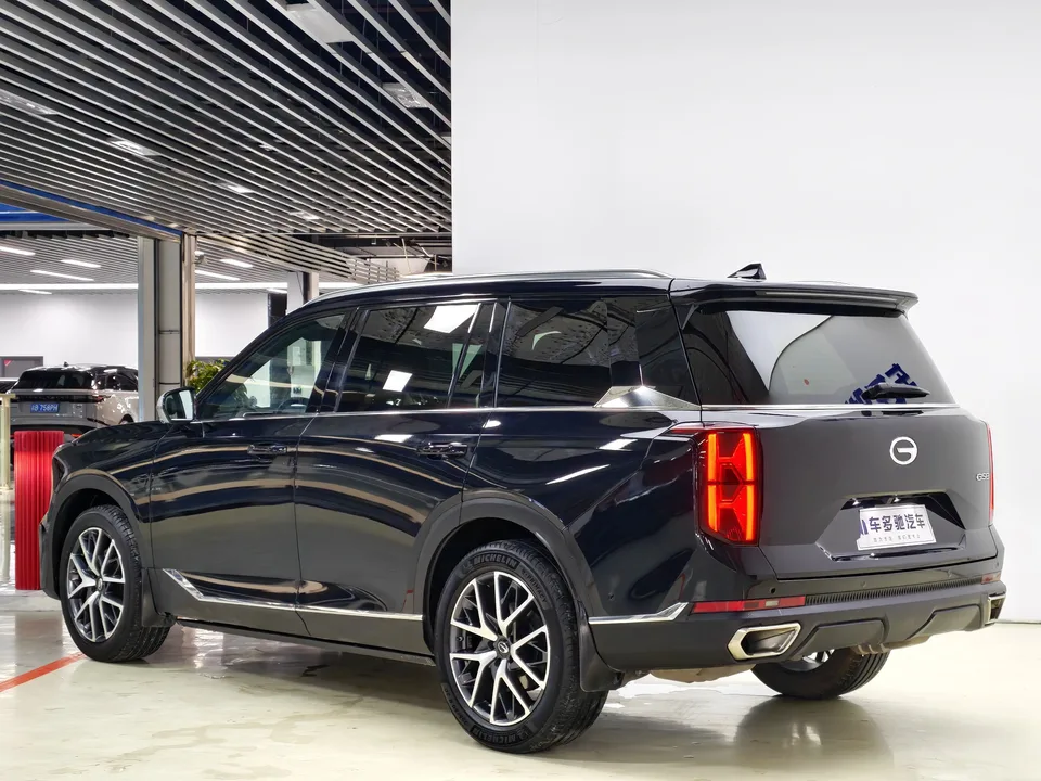 GAC Trumpchi GS8 Trumpchi GS8 2022 Trumpchi GS8 2022 Pilot Series 2.0TGDI 2WD Premium Edition 7 Seaters 2022 — thumbnail 4