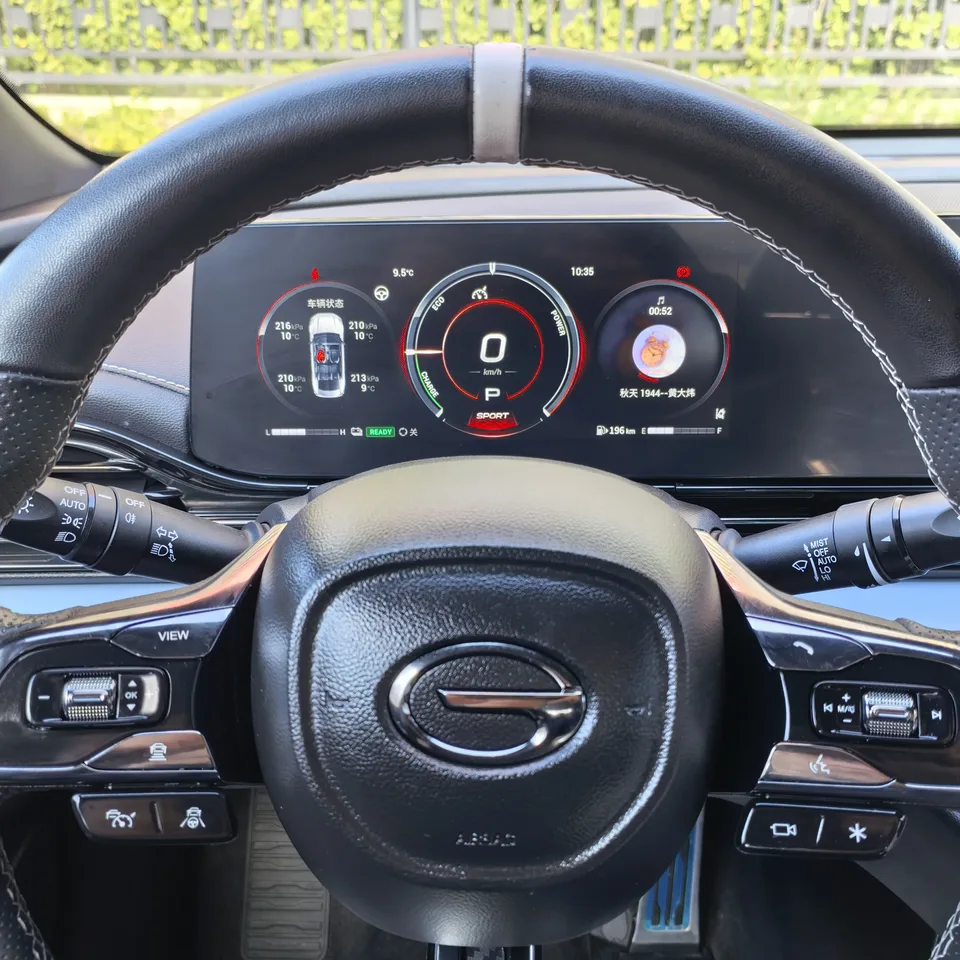 GAC Trumpchi Shadow Leopard Shadow Leopard 2023 2.0L DHT Intelligent Hybrid Edition 2023 — миниатюра 3