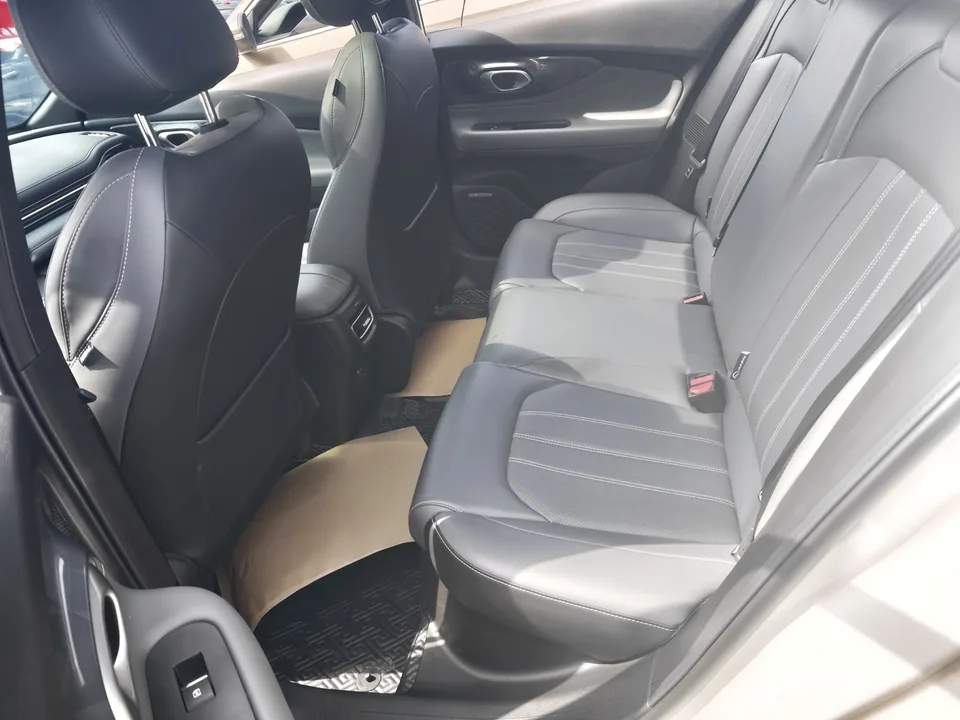 GAC Trumpchi Shadow Leopard 270T DCT S 2024 — миниатюра 4