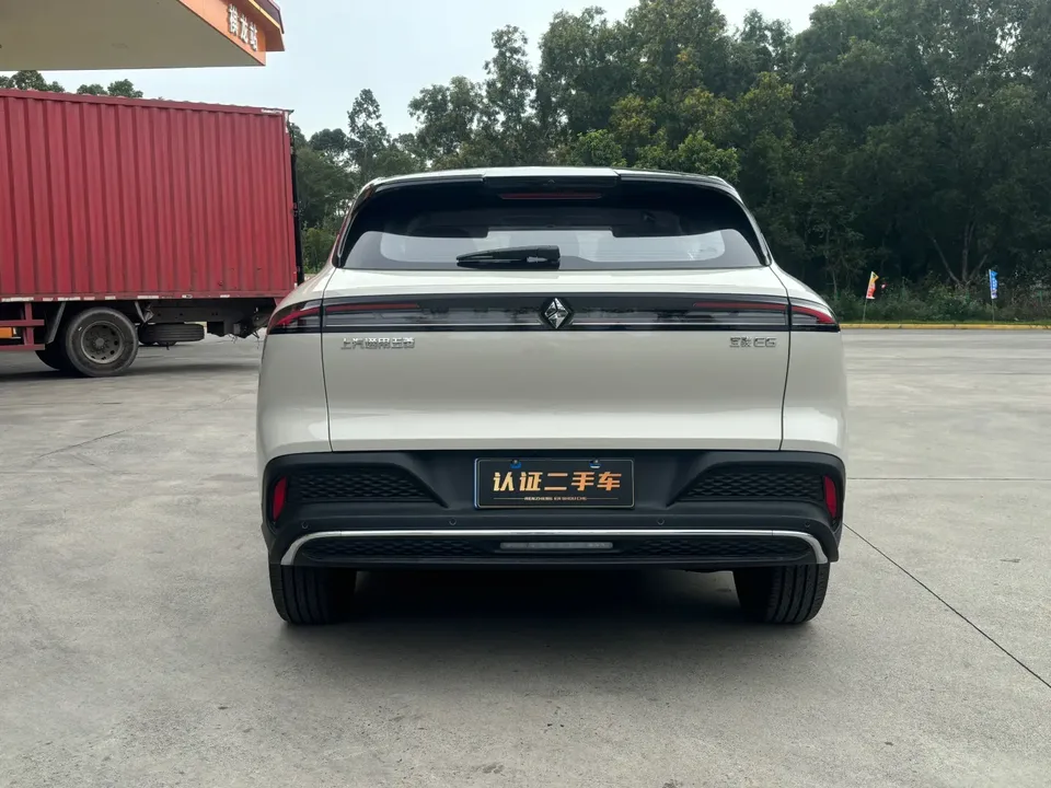 Baojun Yunhai EV Baojun Yunhai EV 2026 500km Pure Electric Standard Edition 2025 — миниатюра 2