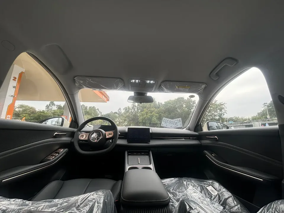 Baojun Yunhai EV Baojun Yunhai EV 2026 500km Pure Electric Standard Edition 2025 — миниатюра 4