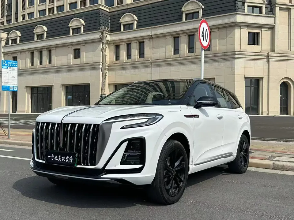 Hongqi HS3 PHEV 2025
