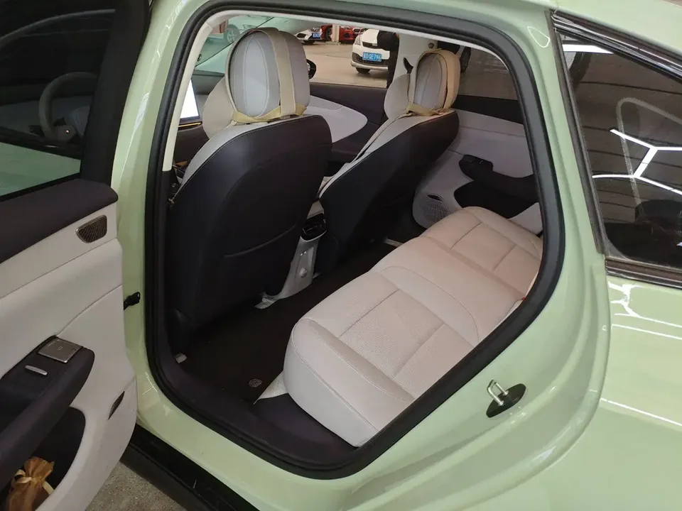 Hongqi Red Flag Tiangong 05 550 Smart Edition 2025 — миниатюра 3