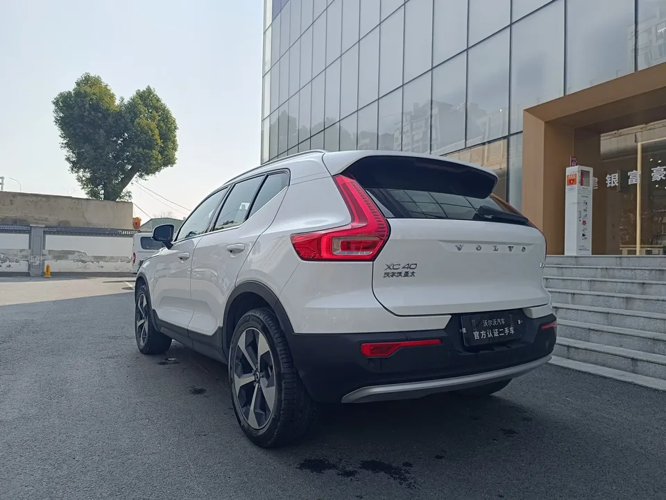 Volvo XC40 Volvo XC40 2025 B4 4WD Zhiyuan Luxury Edition 2024 — миниатюра 2