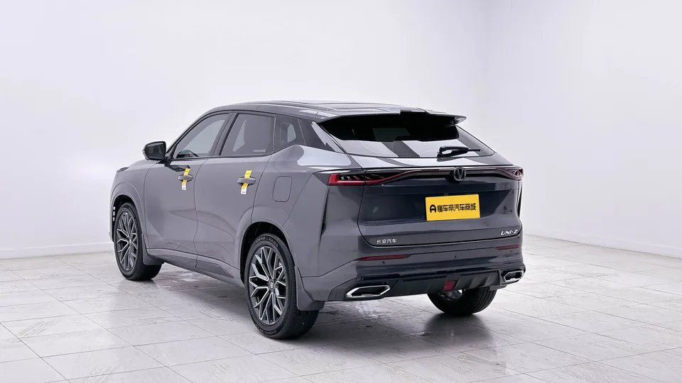 Changan Uni-Z Changan UNI-Z 2025 1.5T DCT Luxury Edition 2025 — миниатюра 2