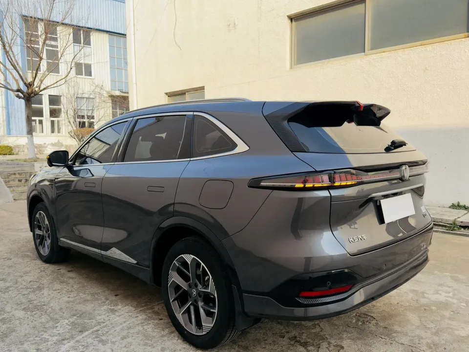 Changan CS75PLUS Changan CS75 PLUS 2025 fourth generation 1.5T New Blue Whale Smart Premium Edition 2026 — миниатюра 4