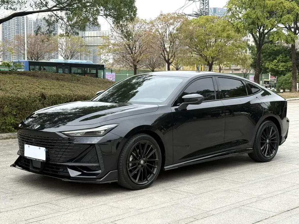 Changan UNI-V 2023