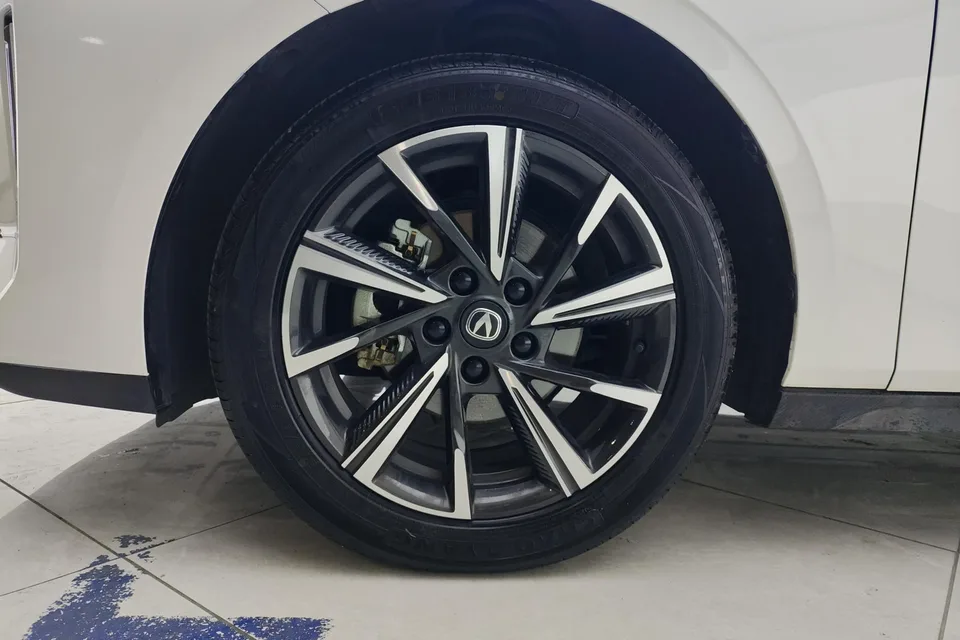 Changan Escape 1.5T DCT Premium Edition 2025 — миниатюра 3