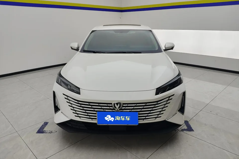 Changan Escape 1.5T DCT Premium Edition 2025 — фото 1, купить с доставкой в Москву