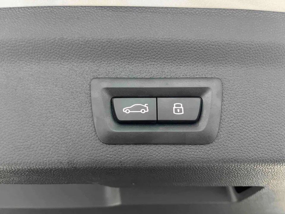MINI Countryman MINI COUNTRYMAN 2023 facelift 1.5T COOPER ALL4 Connoisseur 2024 — миниатюра 4