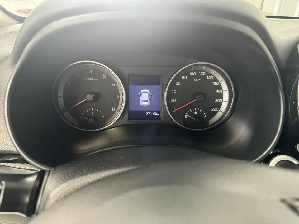 Kia KX1 Yipao 2021 1.4L CVT fun sunroof model 2023 — thumbnail 3