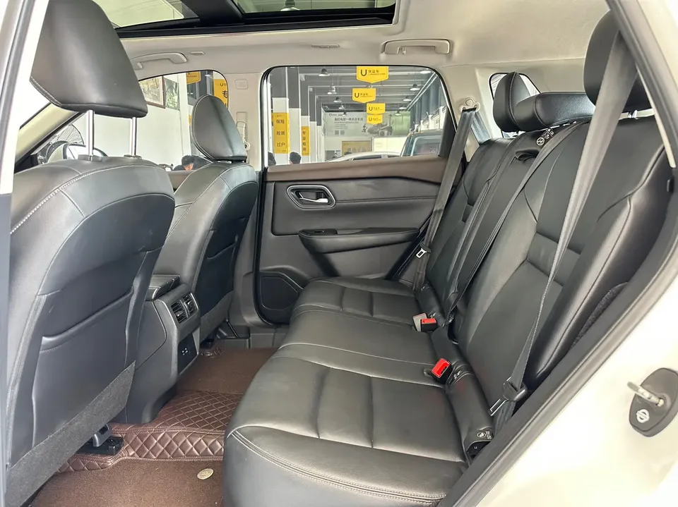 Nissan X-Trail VC-Turbo 300 CVT 2WD Deluxe Edition 2022 — миниатюра 3