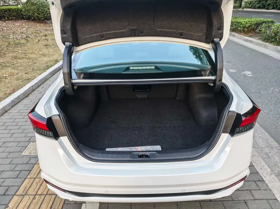 Nissan Altima Teana 2022 Teana 2.0L XL-TLS Enjoy Edition 2023 — thumbnail 3